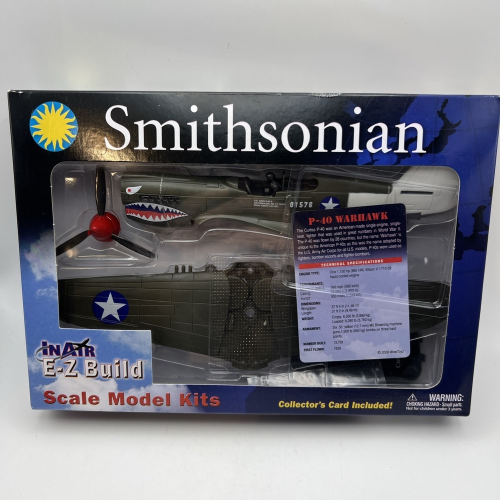SMITHSONIAN InAir E-Z Build Model Kit - F4U Corsair - 1:48 Scale